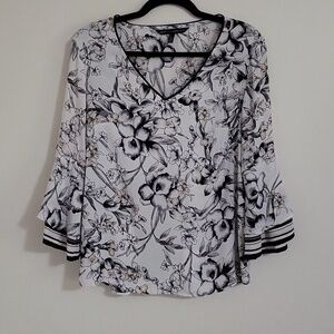 White House Black Market Floral Flowy Blouse